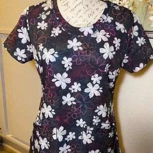 Used women’s scrub top. Dickies. Size small